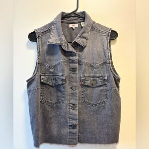Levi's Gray Denim Sleeveless Vest Size M